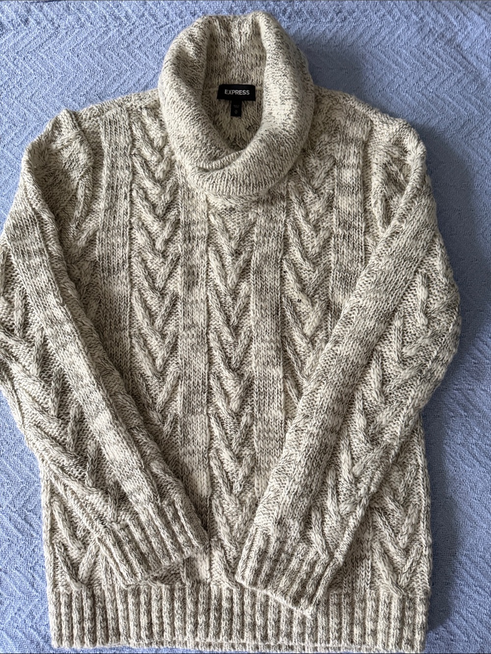 Express Women’s Cream Cable-Knit Turtleneck Sweater